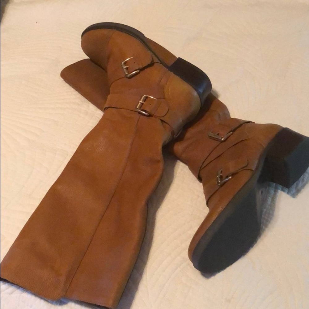 BCBG Génération Camel color Rider Boots